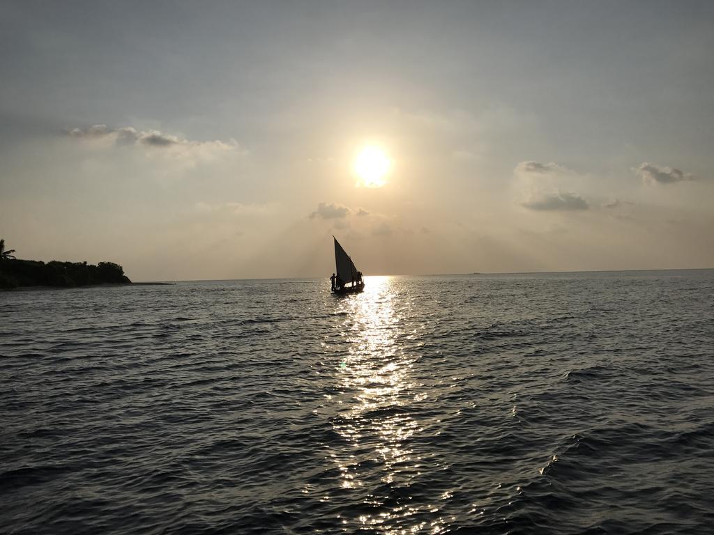 Kalaafaanu Retreat Hotel Hangnaameedhoo Kültér fotó
